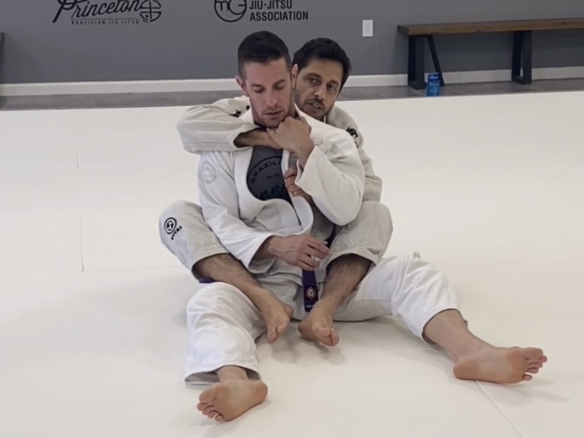 Bow and arrow choke